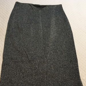 Women’s Worthington shiny pencil skirt